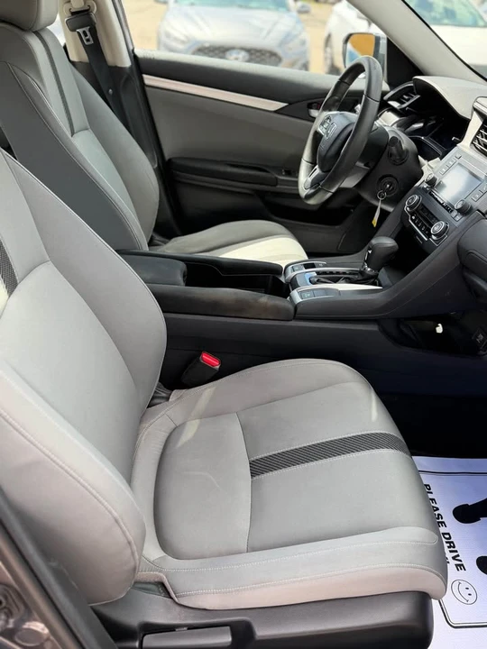 2016 Honda Civic 10th Gen - Image 15 of 16