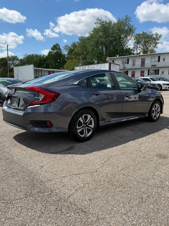 2016 Honda Civic 10th Gen - Image 2 of 16