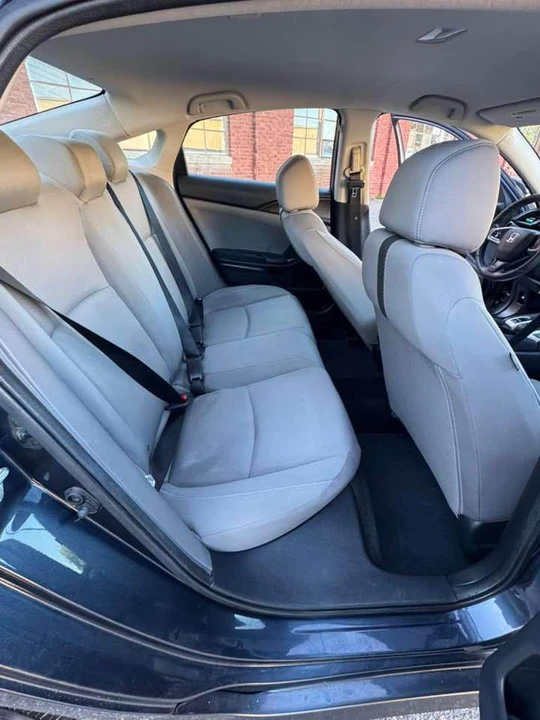 2016 Honda Civic 10th Gen - Image 10 of 11