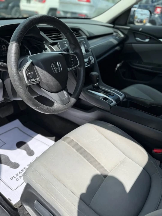 2016 Honda Civic 10th Gen - Image 8 of 16