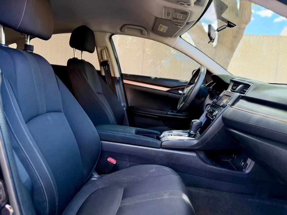 2016 Honda Civic 10th Gen - Image 16 of 17
