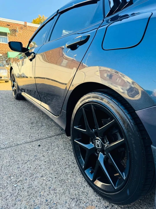 2016 Honda Civic 10th Gen - Image 11 of 19