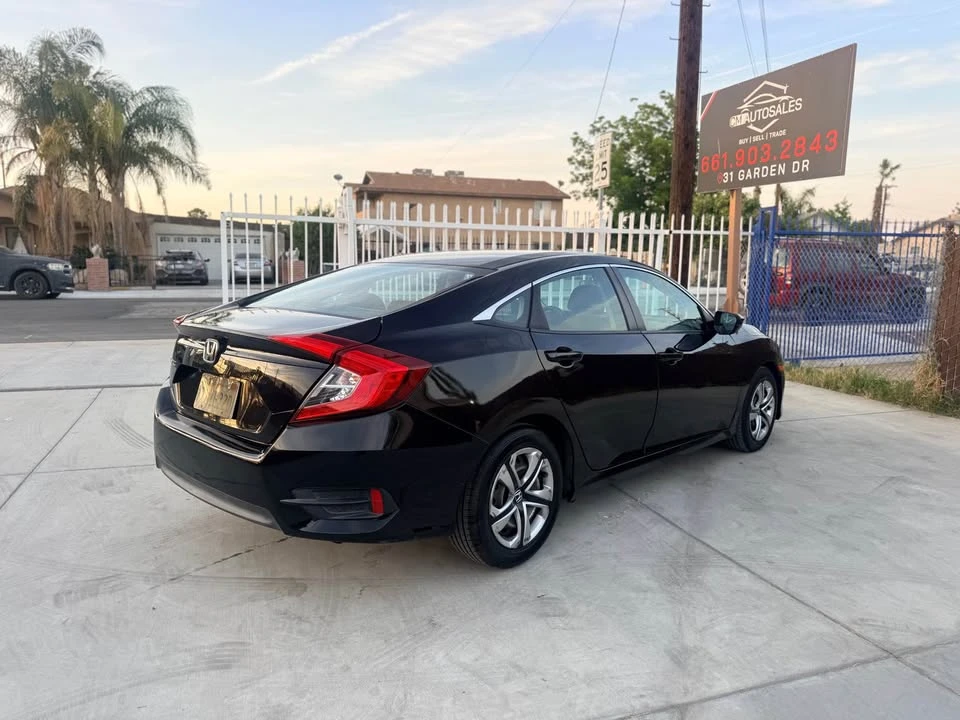 2016 Honda Civic 10th Gen - Image 5 of 13