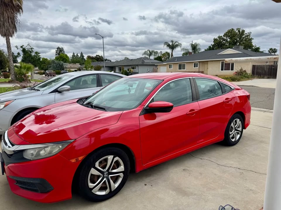2016 Honda Civic 10th Gen - Image 5 of 20