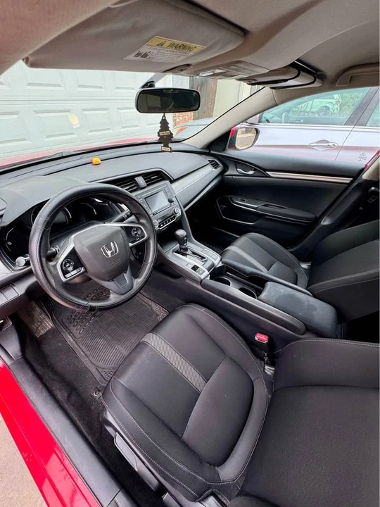2016 Honda Civic 10th Gen - Image 9 of 20