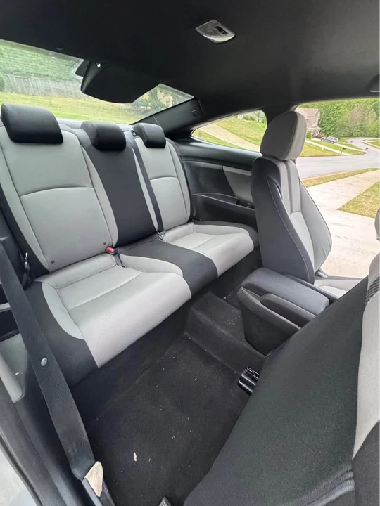 2016 Honda Civic 10th Gen - Image 13 of 15