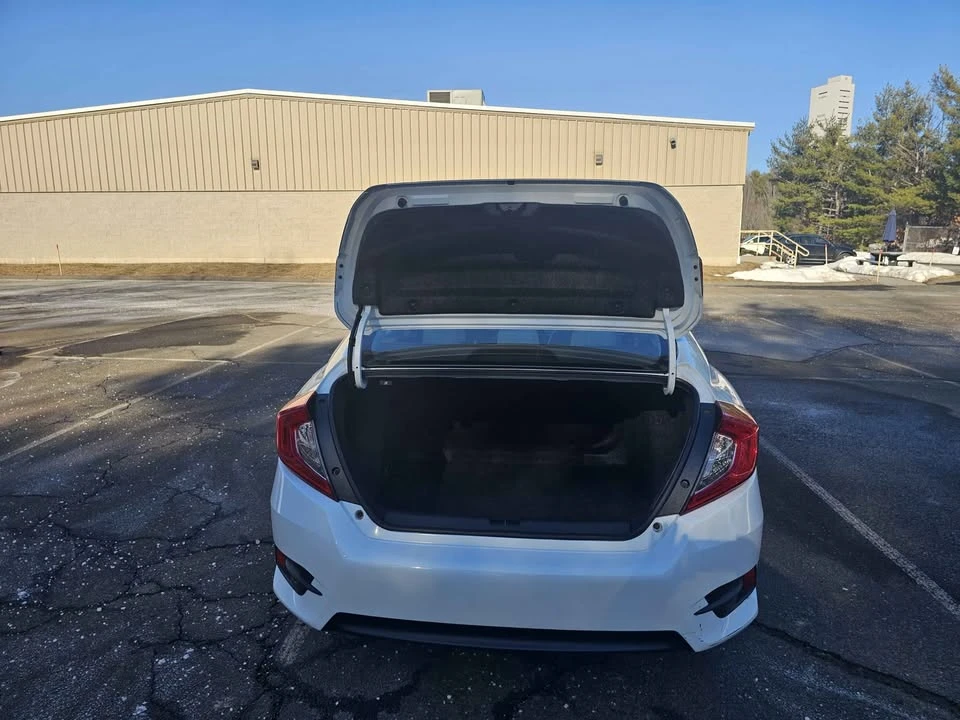 2016 Honda Civic 10th Gen - Image 17 of 20