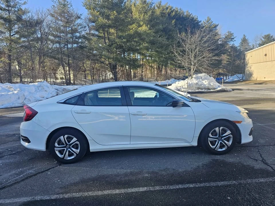 2016 Honda Civic 10th Gen - Image 7 of 20