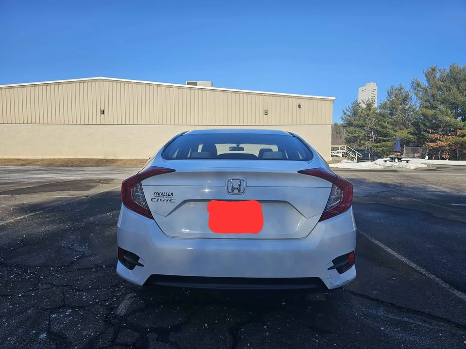 2016 Honda Civic 10th Gen - Image 6 of 20