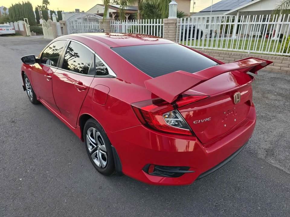 2016 Honda Civic 10th Gen - Image 3 of 6