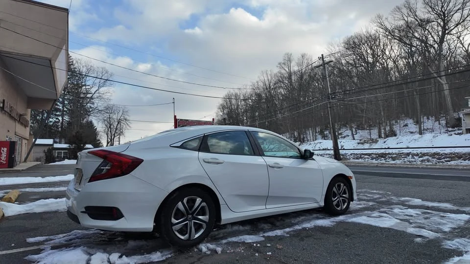 2016 Honda Civic 10th Gen - Image 6 of 7