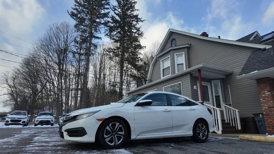 2016 Honda Civic 10th Gen - Image 7 of 7