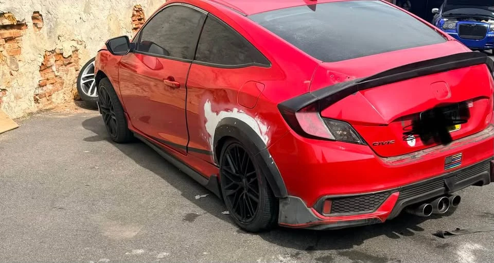 2016 Honda Civic 10th Gen - Image 3 of 6