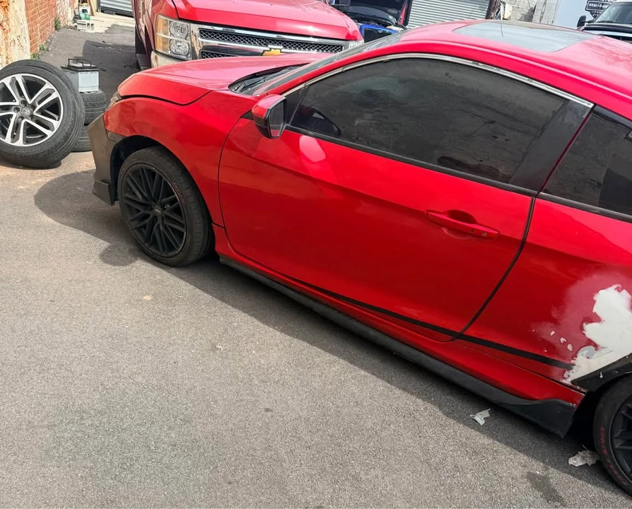 2016 Honda Civic 10th Gen - Image 2 of 6