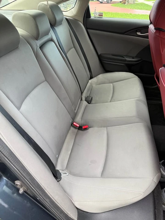 2016 Honda Civic 10th Gen - Image 6 of 9