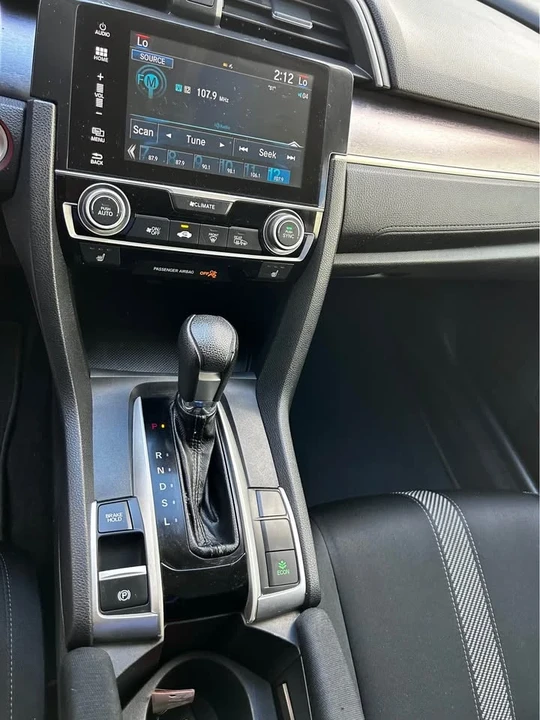 2016 Honda Civic 10th Gen - Image 8 of 9
