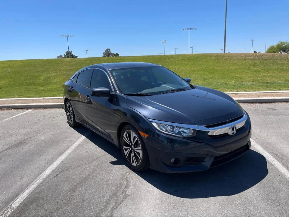 2016 Honda Civic 10th Gen - Image 9 of 10