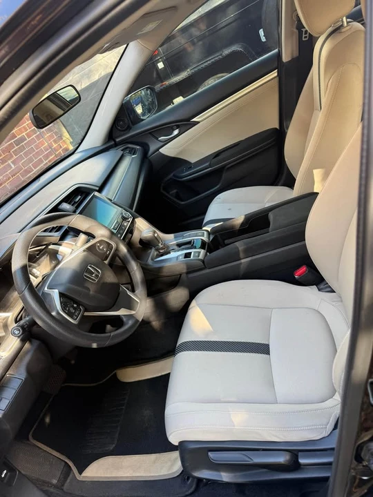 2016 Honda Civic 10th Gen - Image 9 of 9