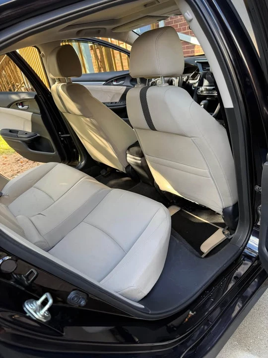 2016 Honda Civic 10th Gen - Image 6 of 9