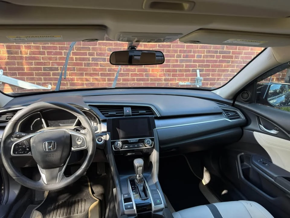 2016 Honda Civic 10th Gen - Image 7 of 9