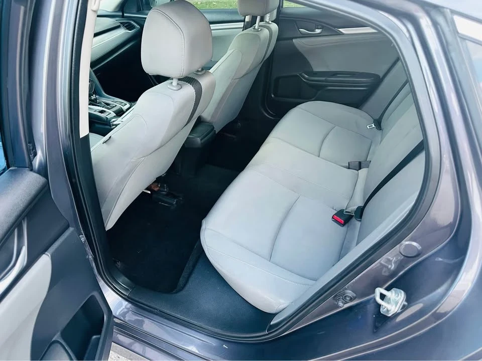 2016 Honda Civic 10th Gen - Image 9 of 16