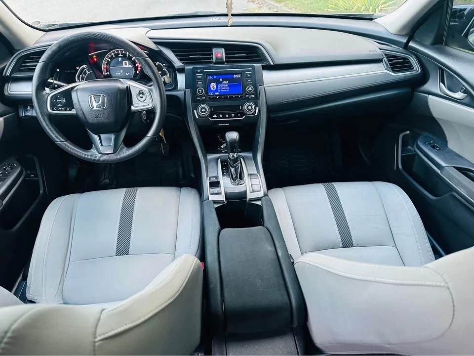 2016 Honda Civic 10th Gen - Image 13 of 16