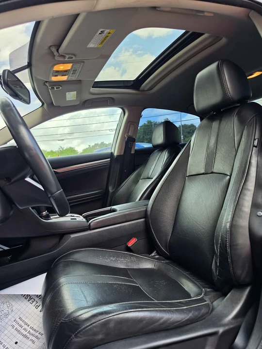 2016 Honda Civic 10th Gen - Image 7 of 13