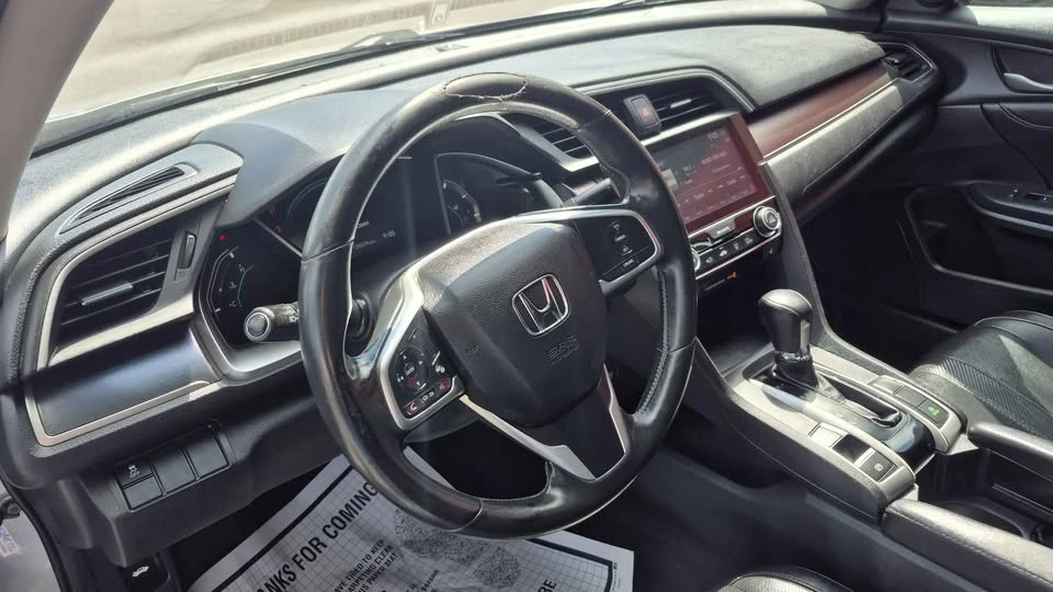 2016 Honda Civic 10th Gen - Image 8 of 11