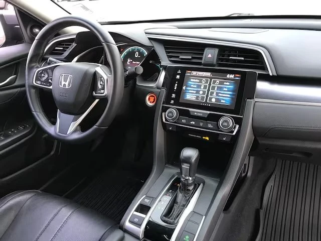 2016 Honda Civic 10th Gen - Image 5 of 10
