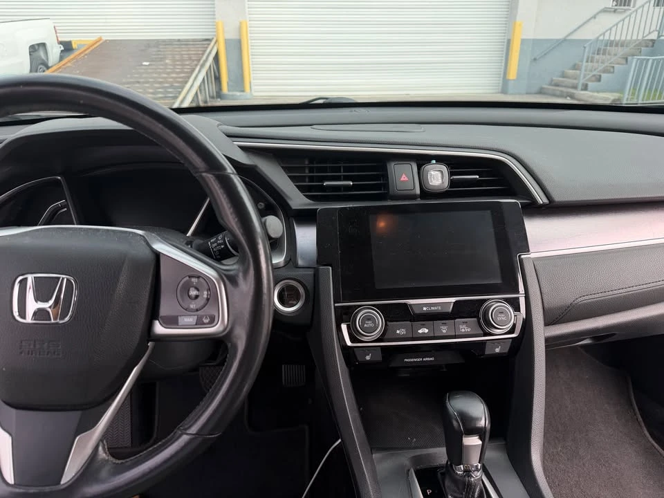 2016 Honda Civic 10th Gen - Image 12 of 20