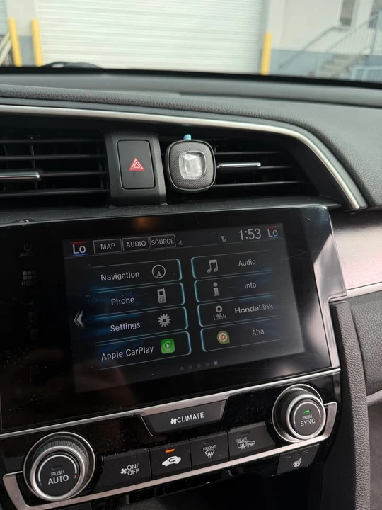 2016 Honda Civic 10th Gen - Image 13 of 20