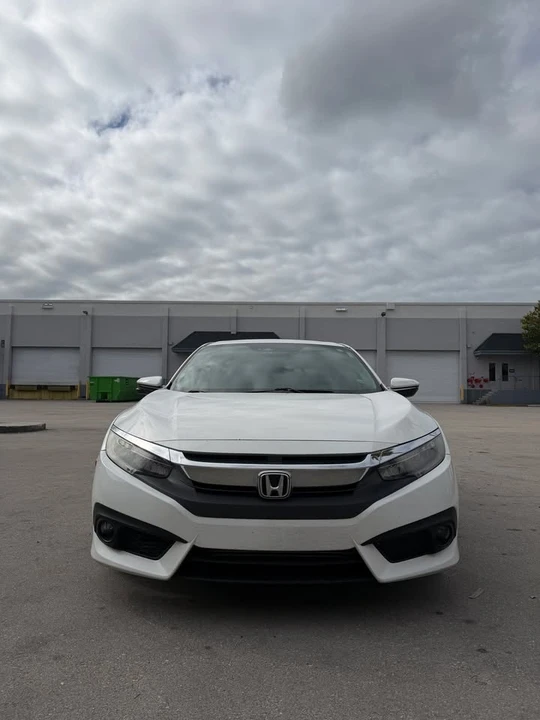 2016 Honda Civic 10th Gen - Image 2 of 20