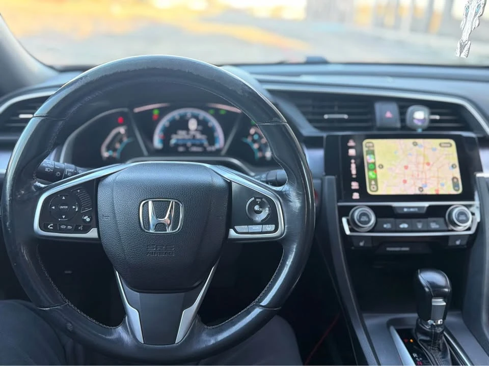 2016 Honda Civic 10th Gen - Image 17 of 20