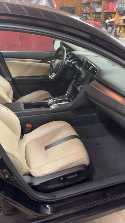 2016 Honda Civic 10th Gen - Image 5 of 9