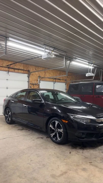 2016 Honda Civic 10th Gen - Image 3 of 9