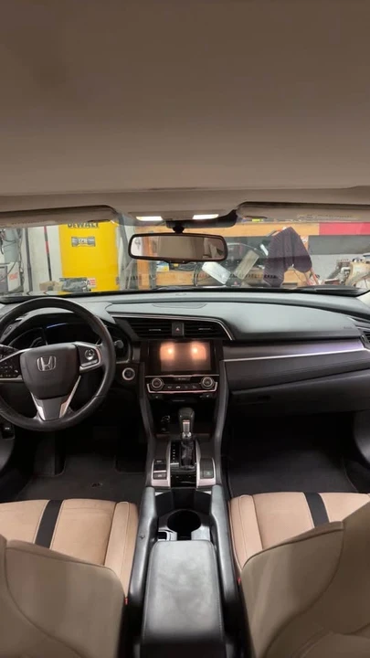 2016 Honda Civic 10th Gen - Image 7 of 9