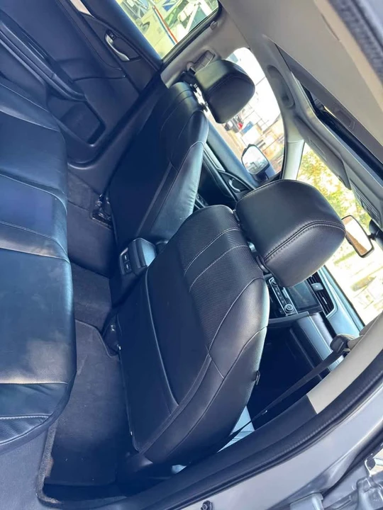2016 Honda Civic 10th Gen - Image 9 of 18
