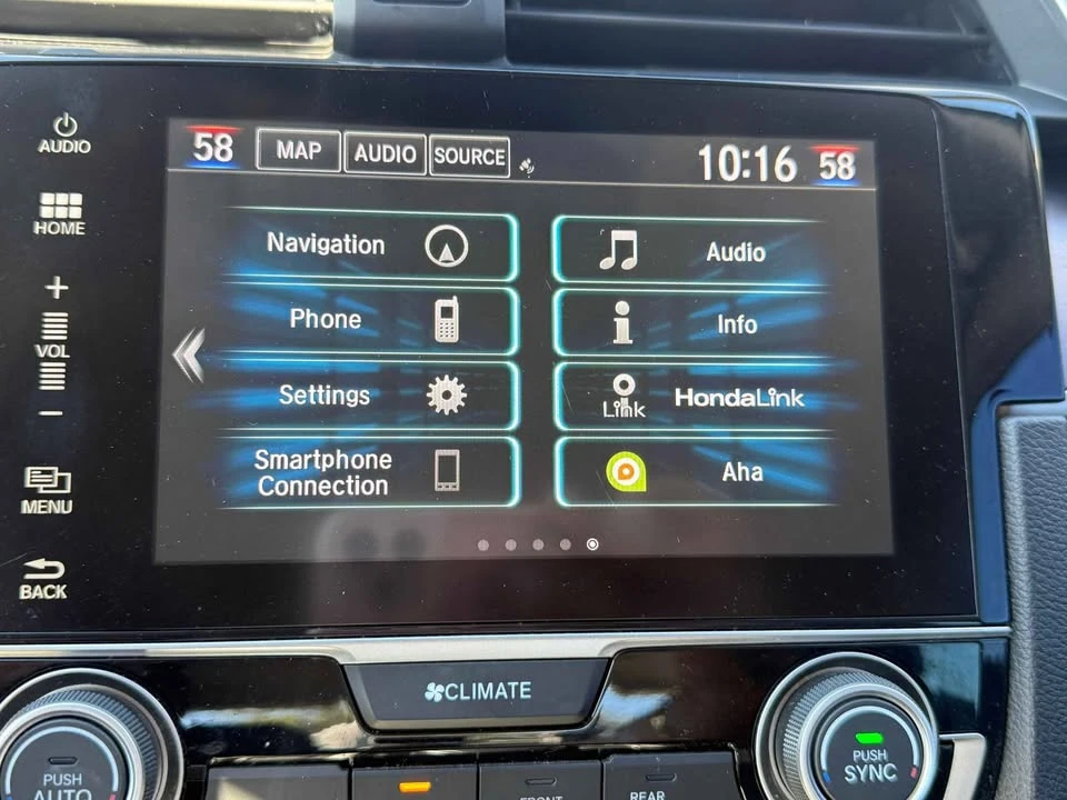 2016 Honda Civic 10th Gen - Image 9 of 10