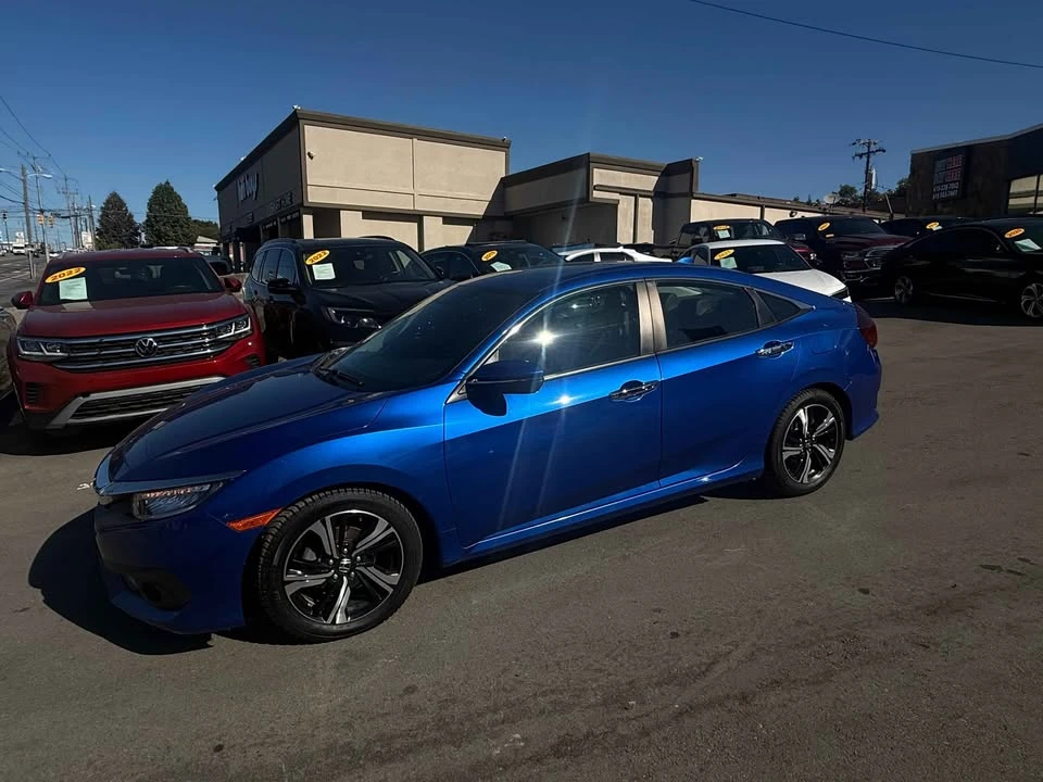 2016 Honda Civic 10th Gen - Image 2 of 10