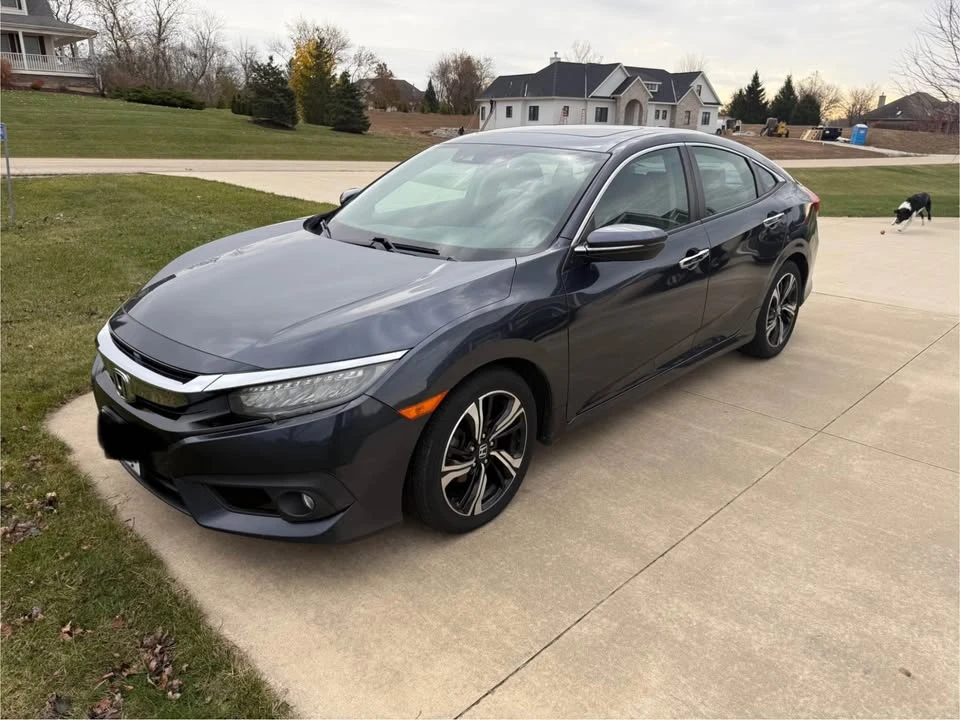 2016 Honda Civic 10th Gen - Image 8 of 16