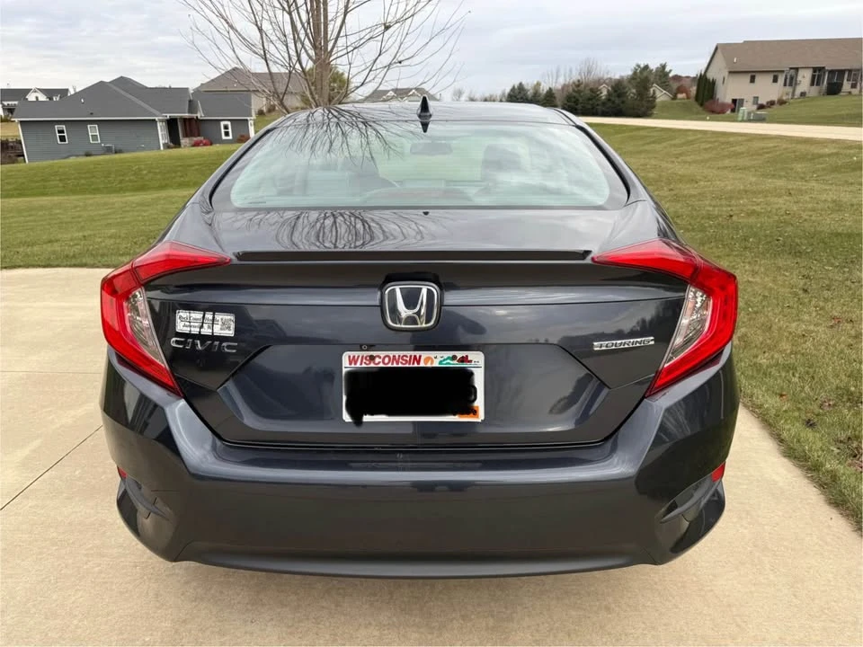 2016 Honda Civic 10th Gen - Image 5 of 16