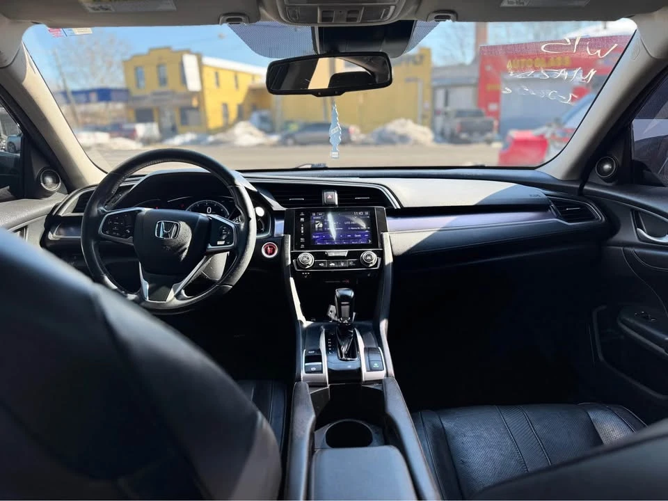2016 Honda Civic 10th Gen - Image 5 of 8