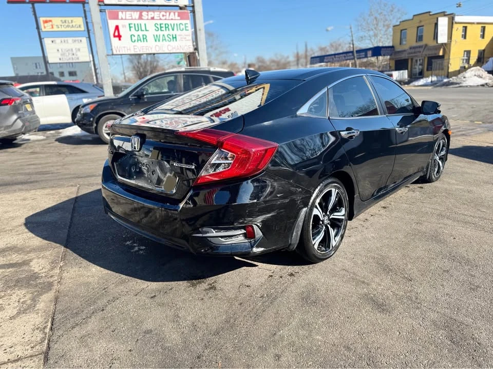2016 Honda Civic 10th Gen - Image 3 of 8
