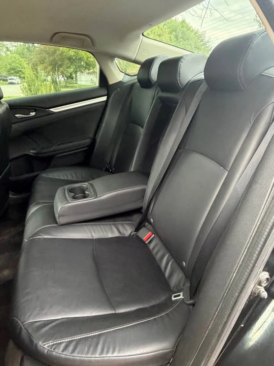 2016 Honda Civic 10th Gen - Image 5 of 10