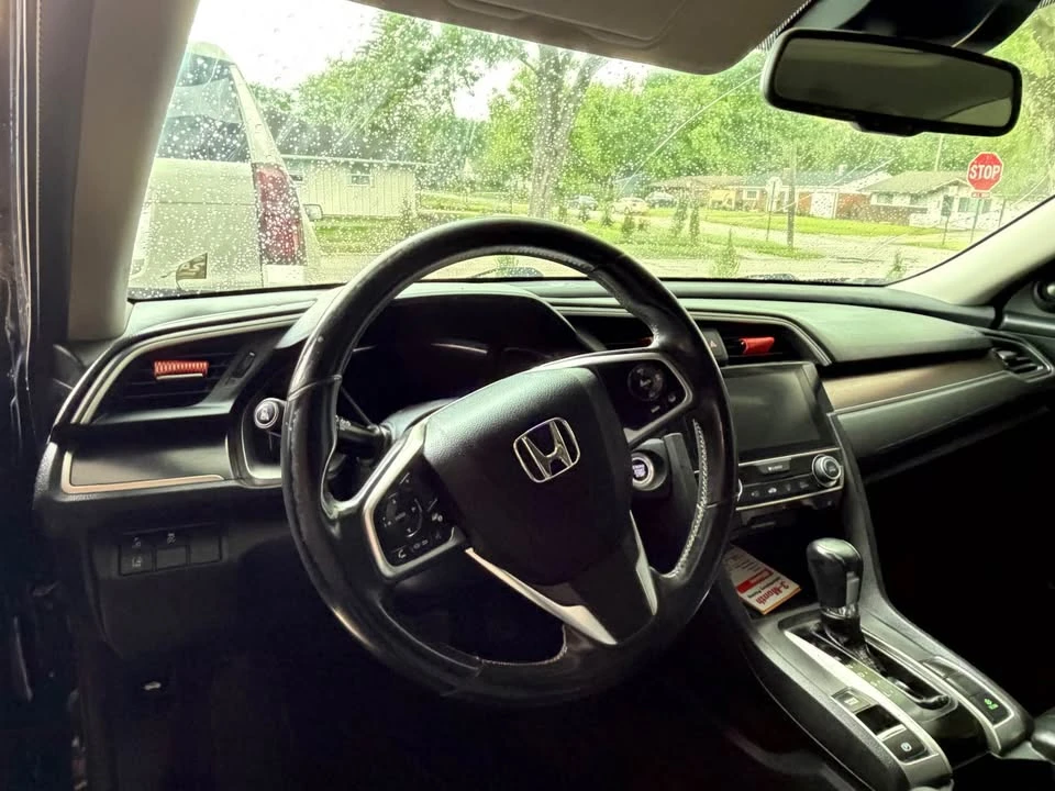 2016 Honda Civic 10th Gen - Image 2 of 10