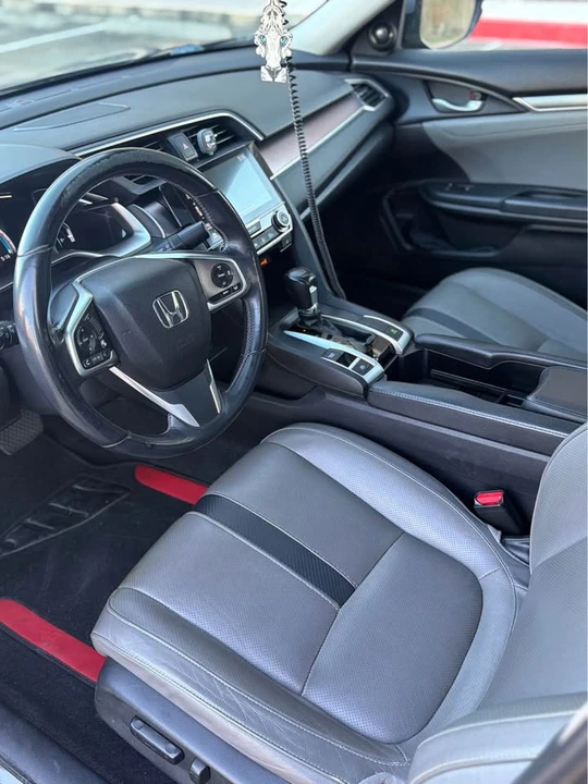 2016 Honda Civic 10th Gen - Image 7 of 15