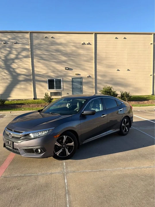 2016 Honda Civic 10th Gen - Image 2 of 20