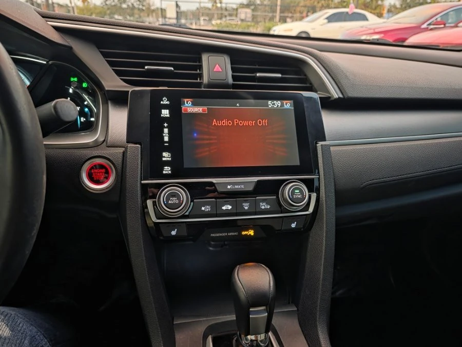 2016 Honda Civic 10th Gen - Image 11 of 13