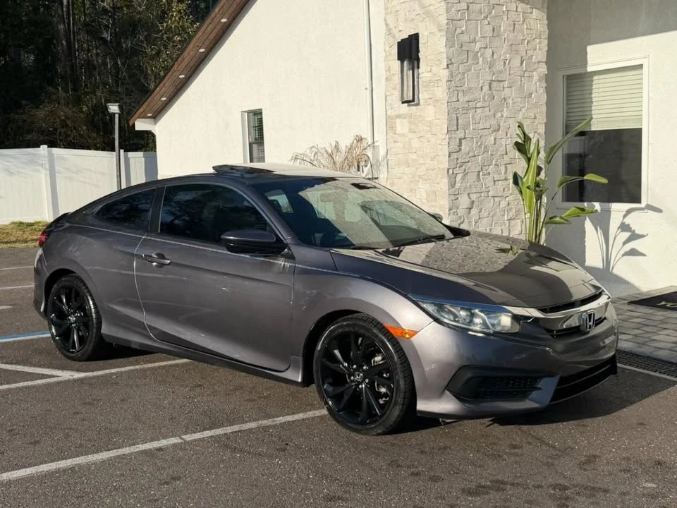 2016 Honda Civic 10th Gen - Image 19 of 20