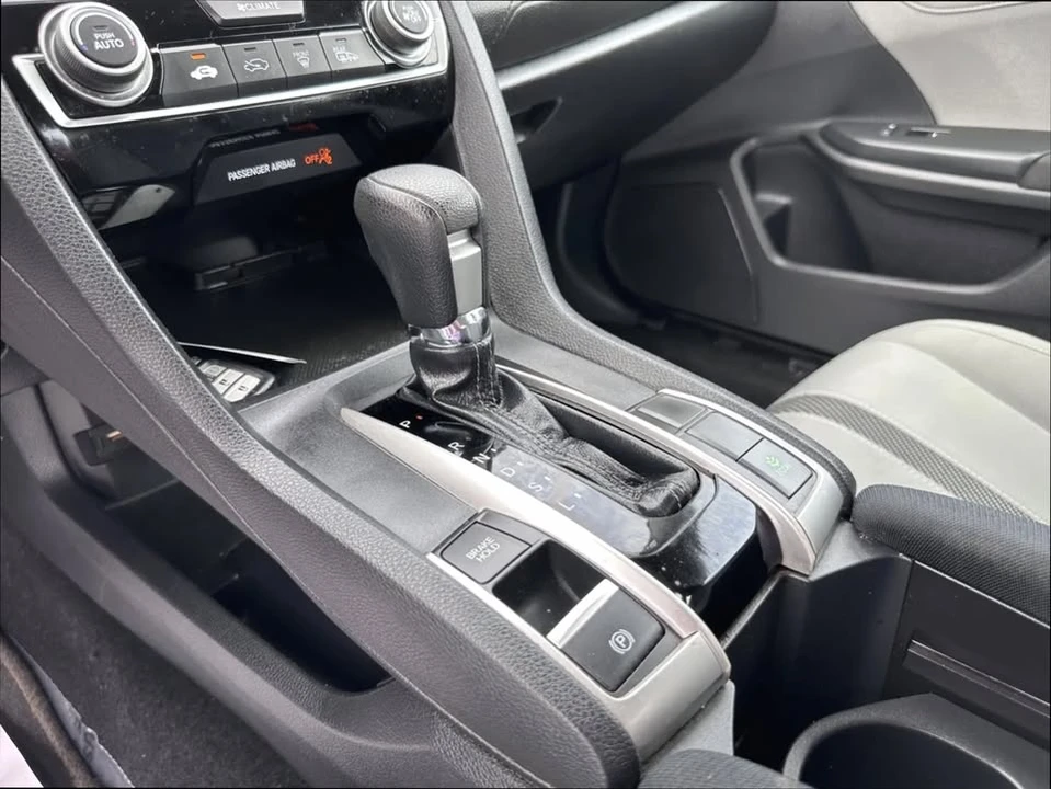 2016 Honda Civic 10th Gen - Image 8 of 16